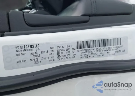 2016 Jeep Grand Cherokee High Altitude z USA, uszkodzony, nr VIN 1C4RJFCG1GC302521